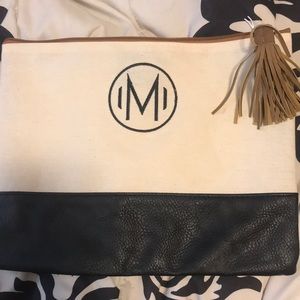 Initial ‘M’ Clutch